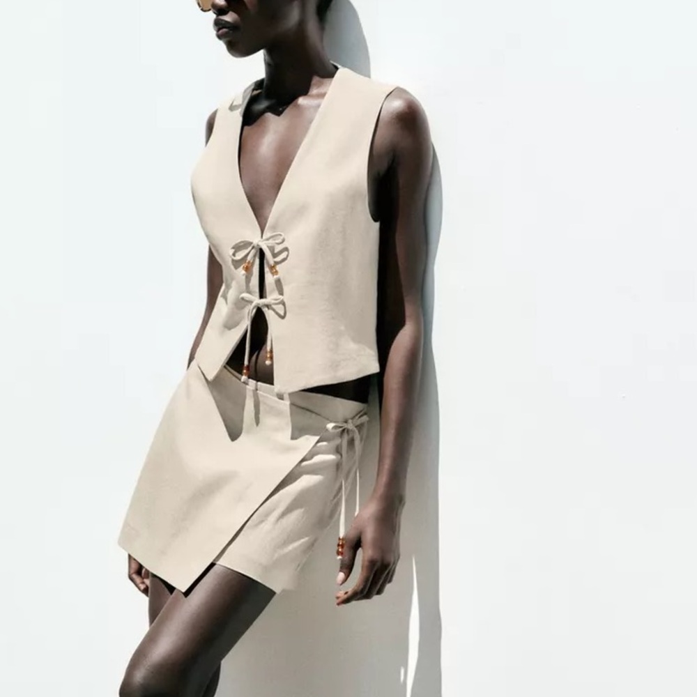 NWT Zara | BEADED LINEN BLEND SHORTS